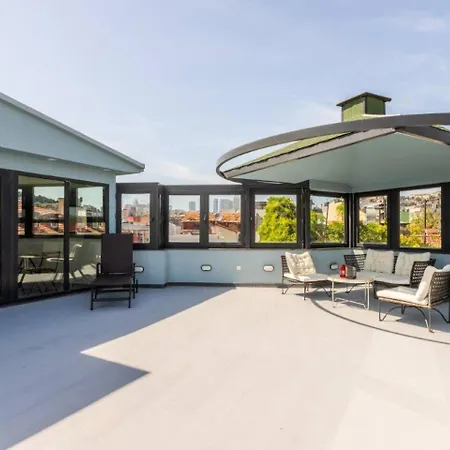 Apartmán Gorgeous Airy 2bd2bath Bosphorus Views! #358 *