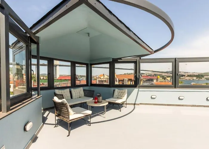 Gorgeous Airy 2bd2bath Bosphorus Views! #358 * איסטמבול