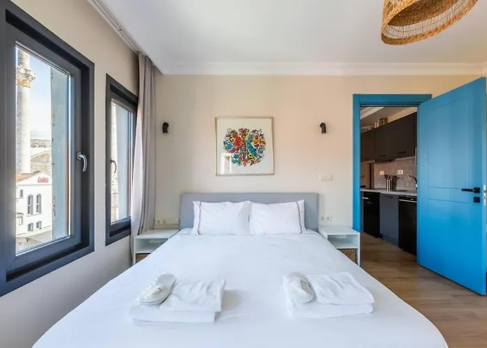 Gorgeous Airy 2bd2bath Bosphorus Views! #358 이스탄불