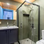 Gorgeous Airy 2bd2bath Bosphorus Views! #358