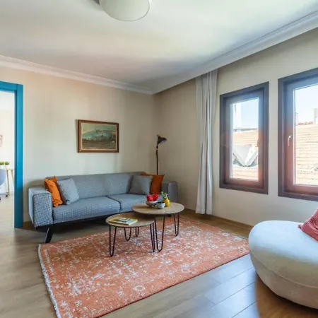 Gorgeous Airy 2bd2bath Bosphorus Views! #358 Apartman